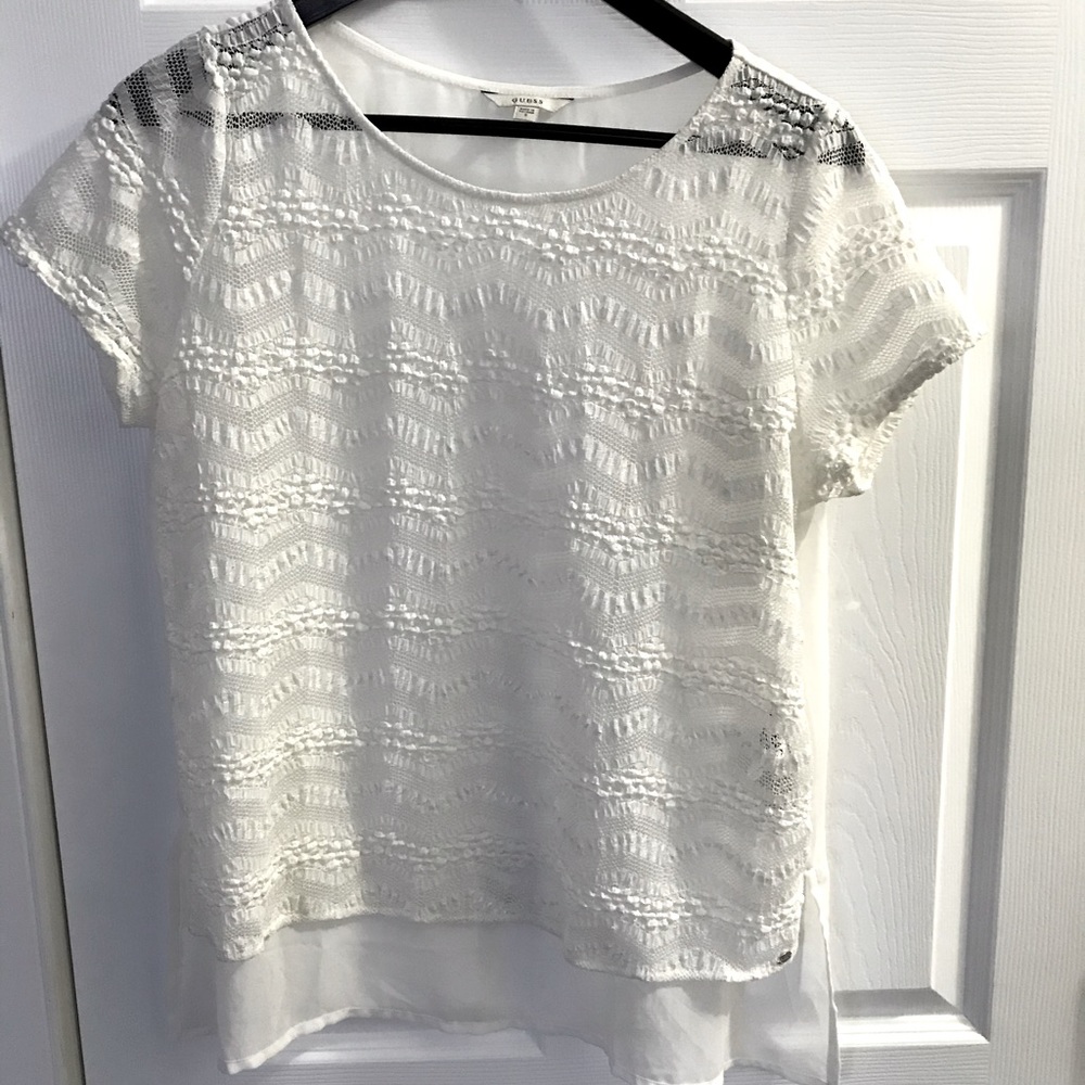 Guess Top- White- Size S